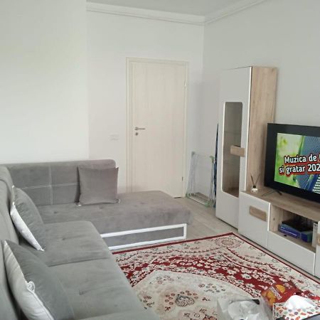 Deluxe 2 Bedroom Apartment With Balcony And Private Parking Bragadiru Eksteriør bilde