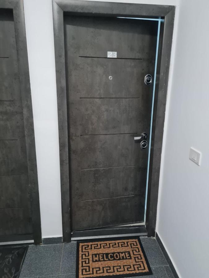 Deluxe 2 Bedroom Apartment With Balcony And Private Parking Bragadiru Eksteriør bilde