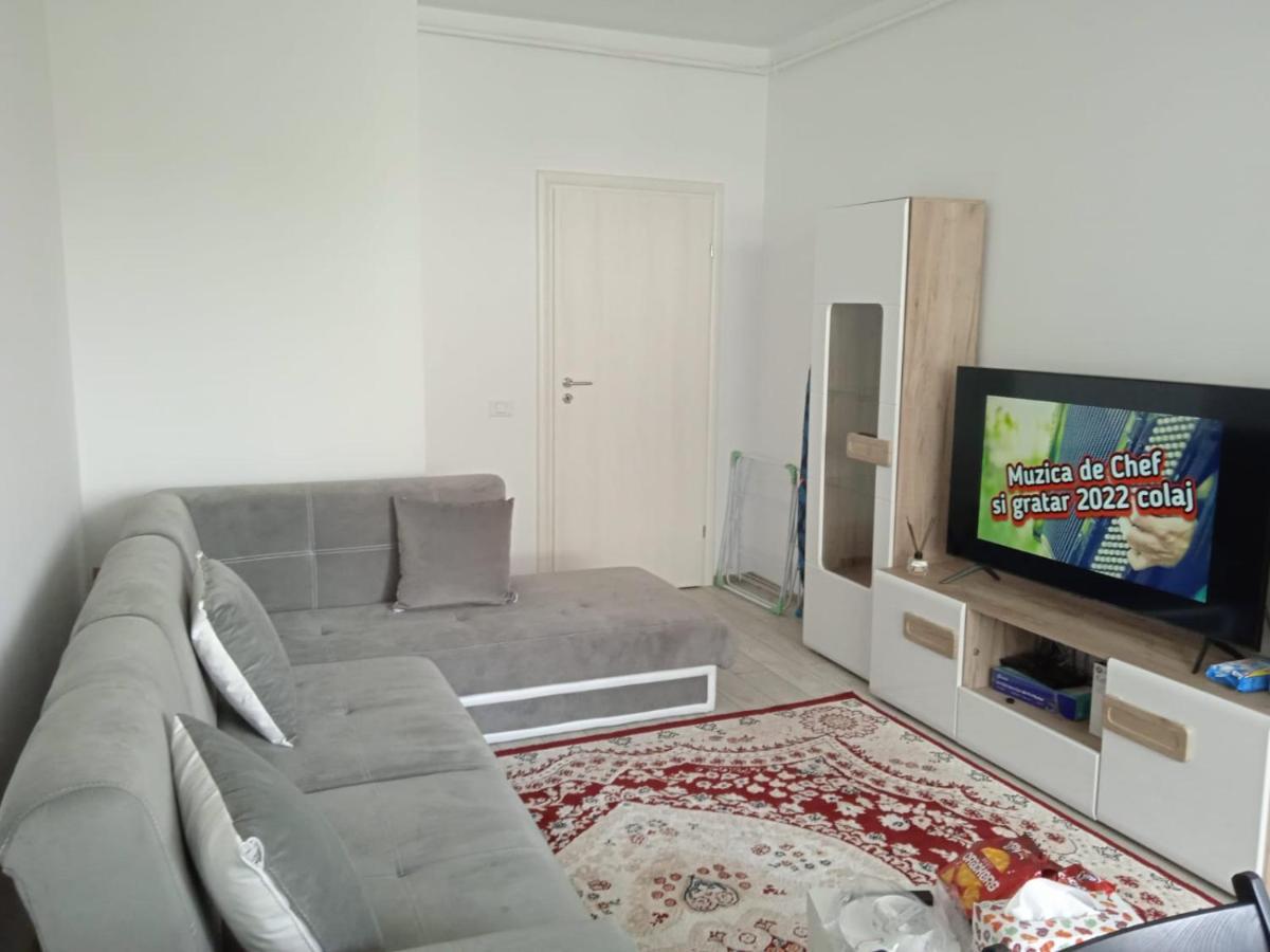 Deluxe 2 Bedroom Apartment With Balcony And Private Parking Bragadiru Eksteriør bilde